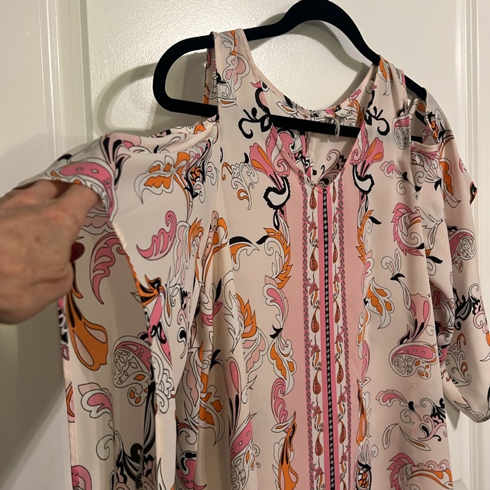 Tunic - Picture 2 of 5